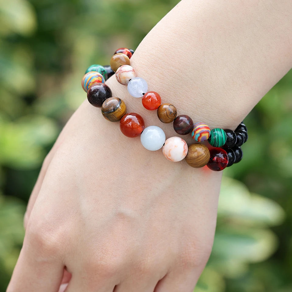 Bracelet du système solaire. Univers neuf étoiles. Pierre naturelle.