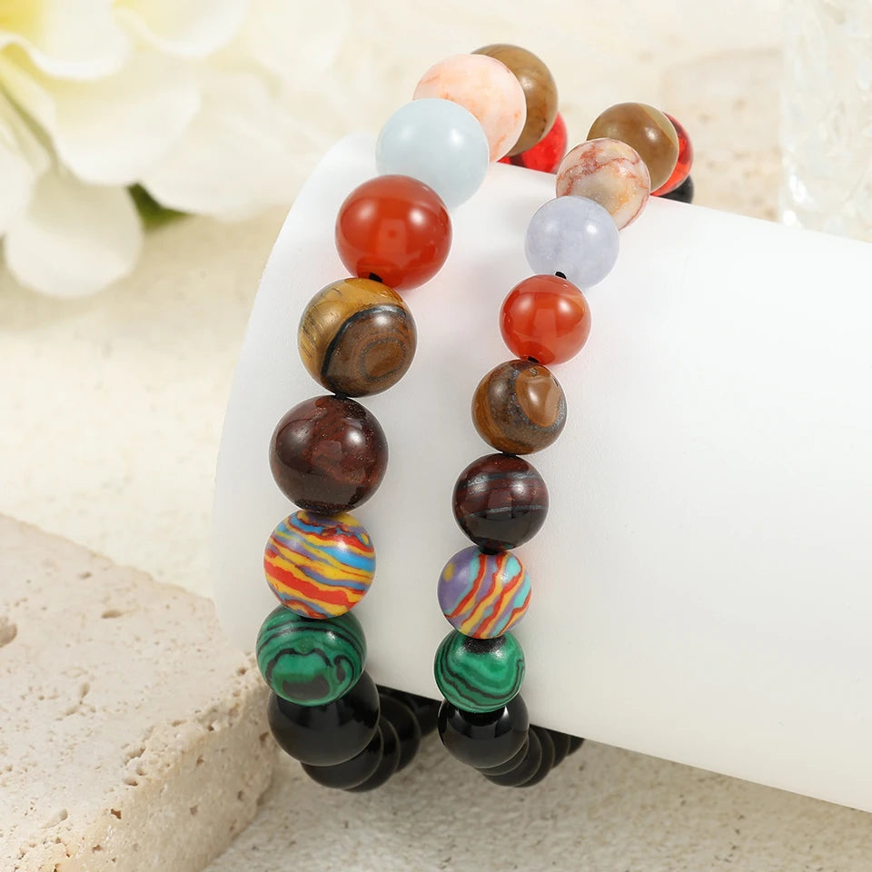 Bracelet du système solaire. Univers neuf étoiles. Pierre naturelle.